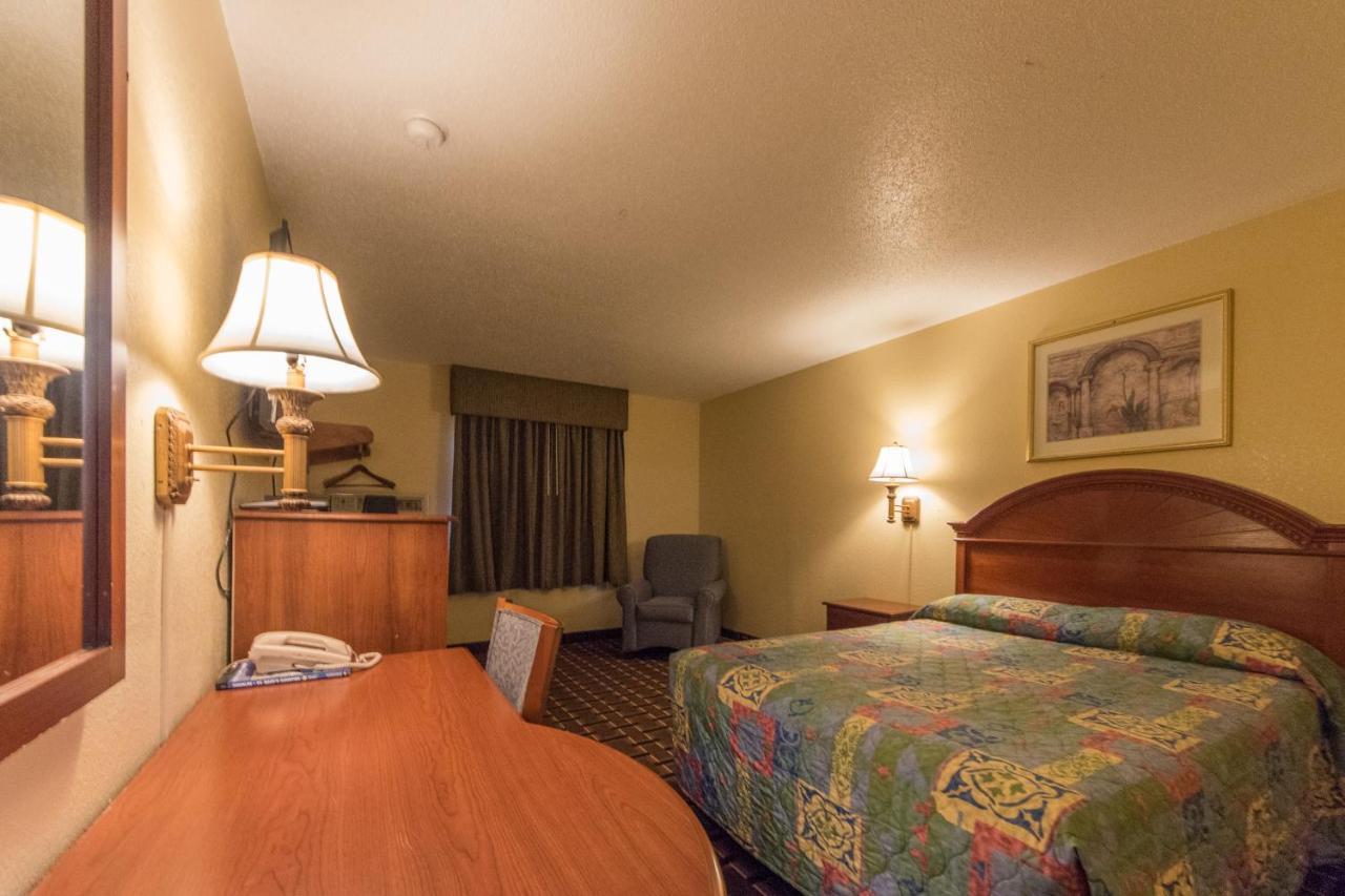 Patuxent Inn La Plata Luaran gambar